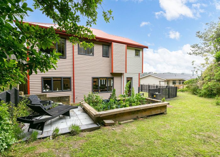  at 19B Sheridan Terrace, Johnsonville, Wellington