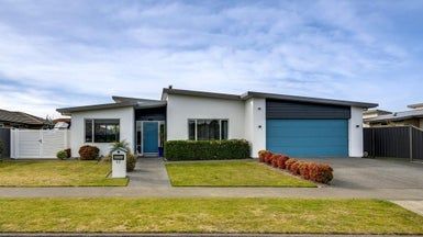  at 52 Orotu Drive, Poraiti, Napier