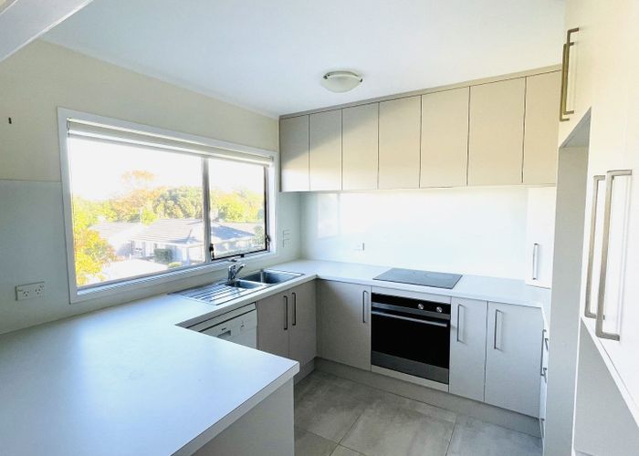  at 1/10 Baden Powell Place, Remuera, Auckland