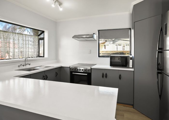  at 9/55 Tuhikaramea Road, Dinsdale, Hamilton