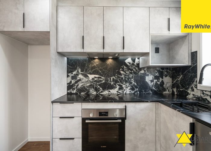  at 11/65 Stottholm Road, Titirangi, Waitakere City, Auckland