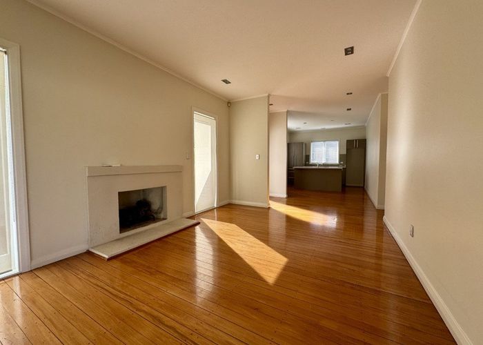  at 4 Arapuni  Ave, Onehunga, Auckland City, Auckland