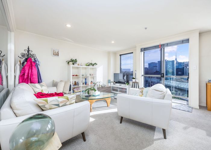  at 2G/127 Grafton Road, Grafton, Auckland