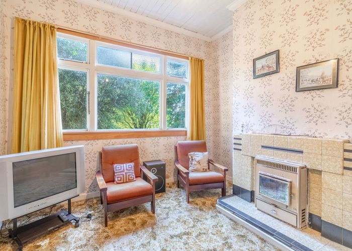  at 9 Mena Street, Waikawa, Tokanui