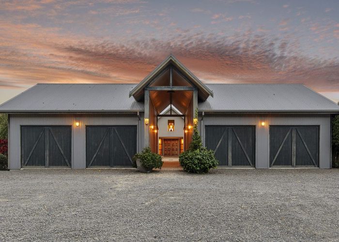  at 325 Purchas Road, Glasnevin, Amberley