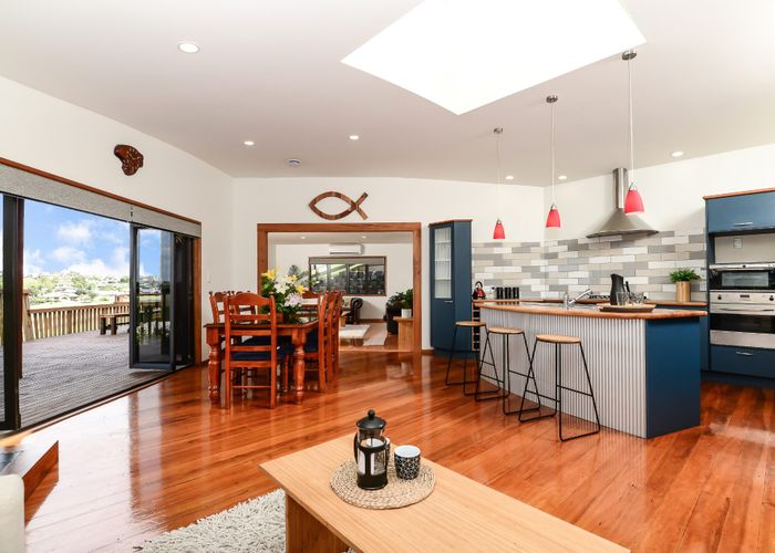  at 22 Friesian Place, Grandview Heights, Hamilton