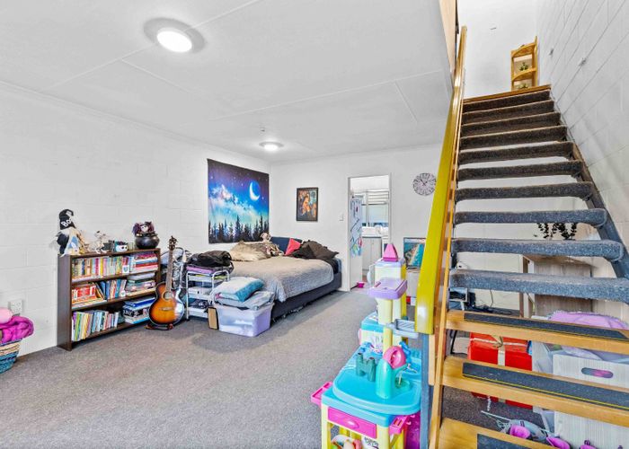  at 2/214 Crinan Street, Appleby, Invercargill, Southland