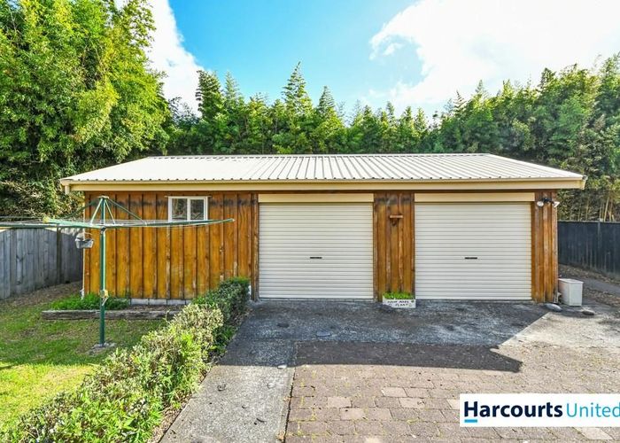  at 8 Village Way, Ardmore, Papakura