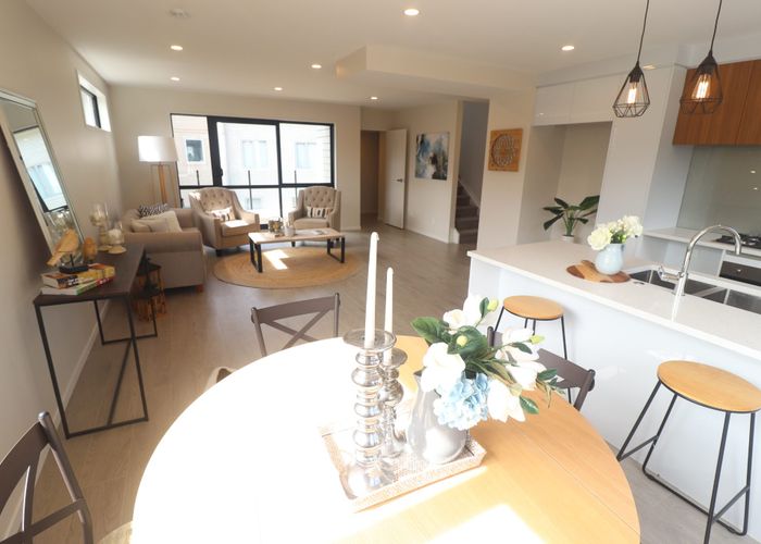  at 5 Perekia Street, Albany, North Shore City, Auckland