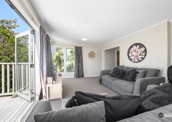  at 2/137 Park Road, Belmont, Lower Hutt