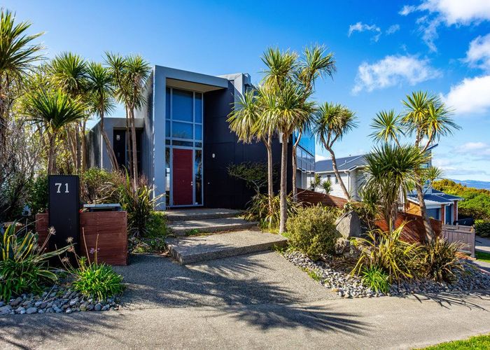  at 71 Tamworth Crescent, Newlands, Wellington, Wellington