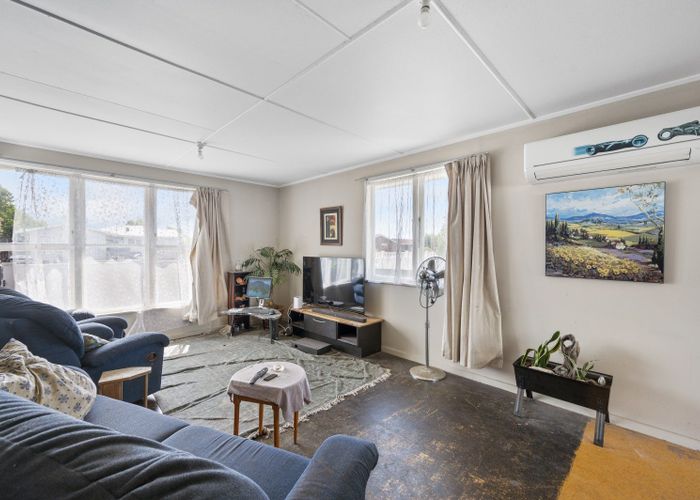  at 9 Skerrett Crescent, Tamatea, Napier