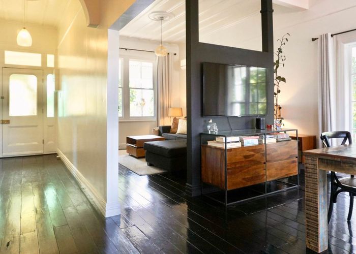  at 83 Lancaster Road, Beach Haven, North Shore City, Auckland