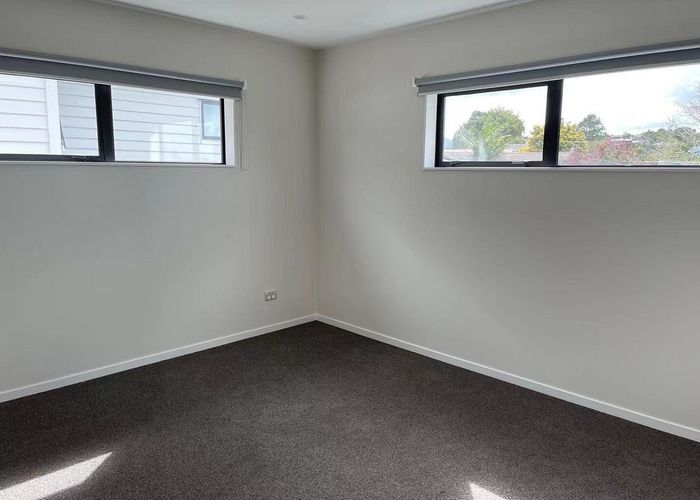  at 11/98 Cardiff Road, Pakuranga, Manukau City, Auckland