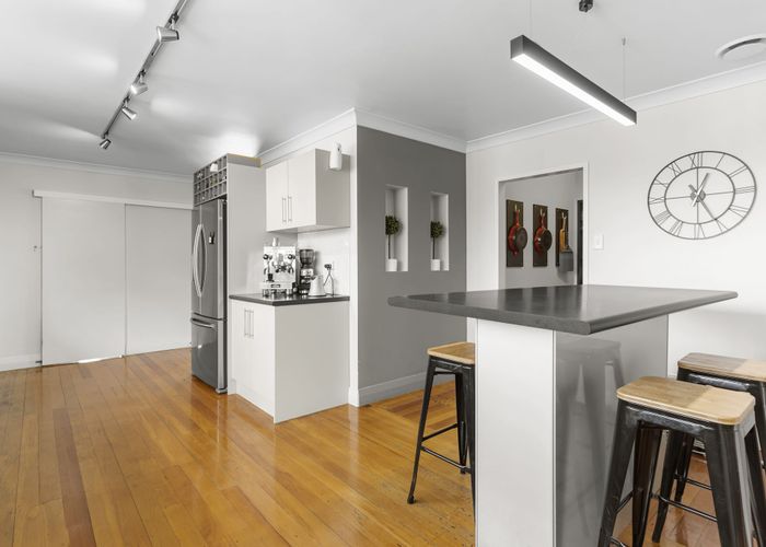  at 1180 Alfriston Road, Alfriston, Auckland
