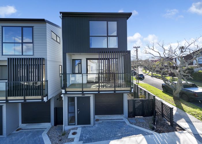 at 11 Melling Street, Glen Innes, Auckland City, Auckland