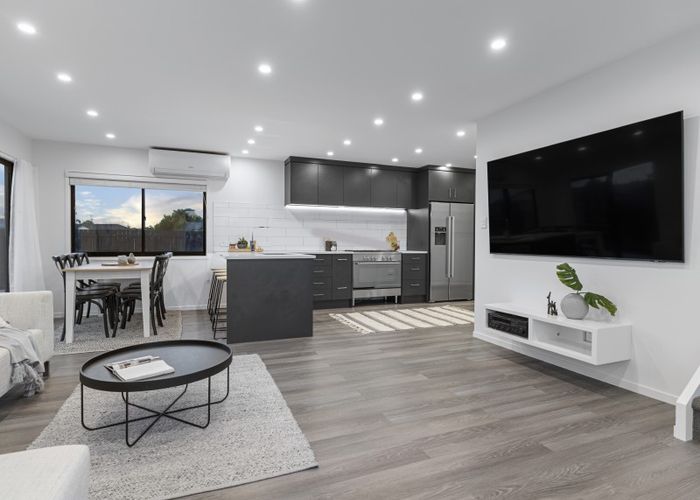  at 11 Lyn Grove, Papamoa Beach, Papamoa