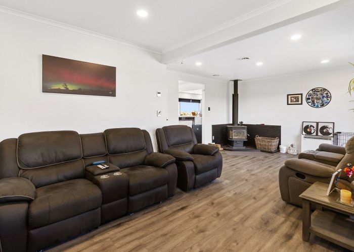  at 8 Arowhenua Station Road, Kerrytown, Timaru, Canterbury