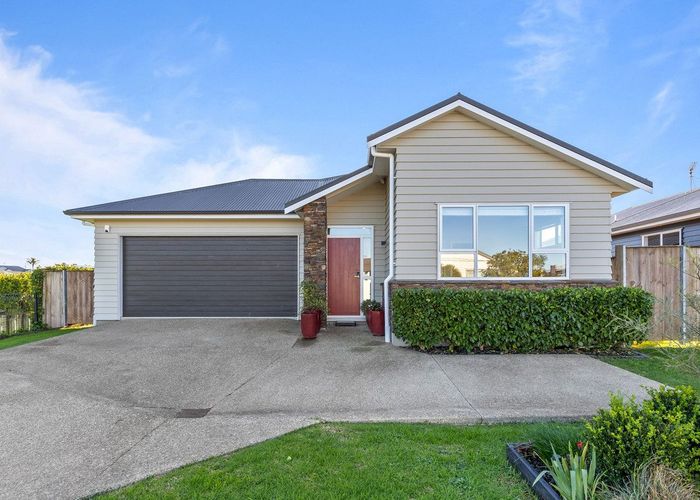  at 30 Ara Kakara Avenue, Huapai, Rodney, Auckland