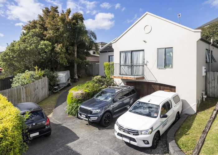  at 12 Astelia Place, Goodwood Heights, Manukau City, Auckland