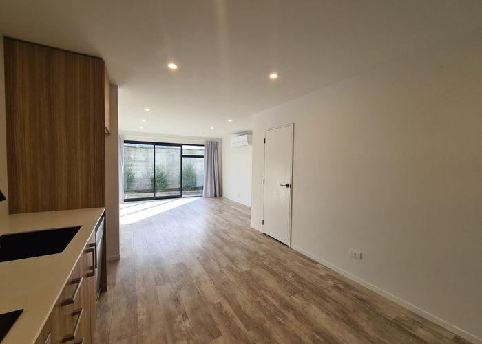  at 2/31 Champion Street, Edgeware, Christchurch