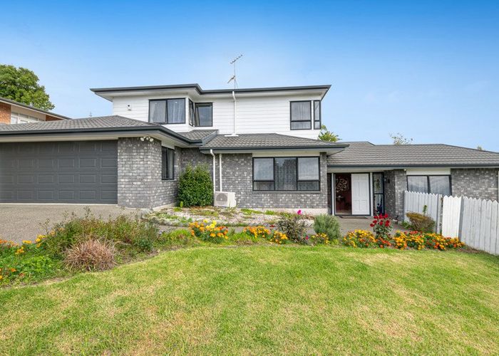  at 3 Sandpiper Grove, Unsworth Heights, North Shore City, Auckland
