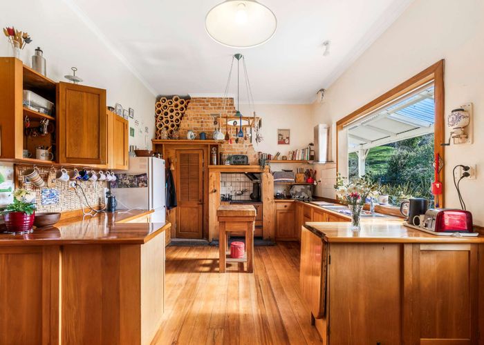  at 1637 Dovedale Road, Wakefield