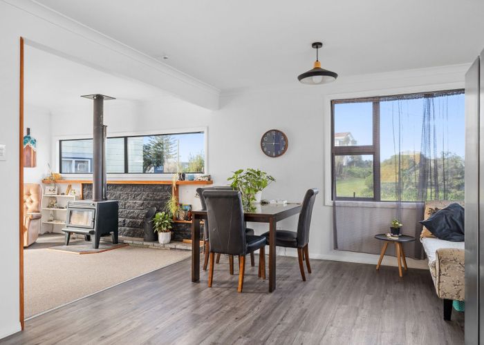  at 60 Pinedale Crescent, Riversdale Beach, Masterton, Wellington