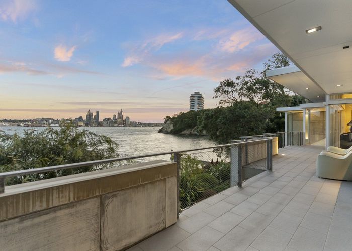  at 9 Stanley Point Road, Stanley Point, Devonport, North Shore City, Auckland