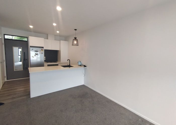  at 4/69 Allendale Road, Mount Albert, Auckland