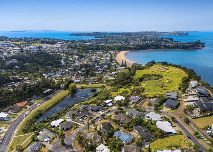  at 8 Hawaiian Parade, Arkles Bay, Rodney, Auckland