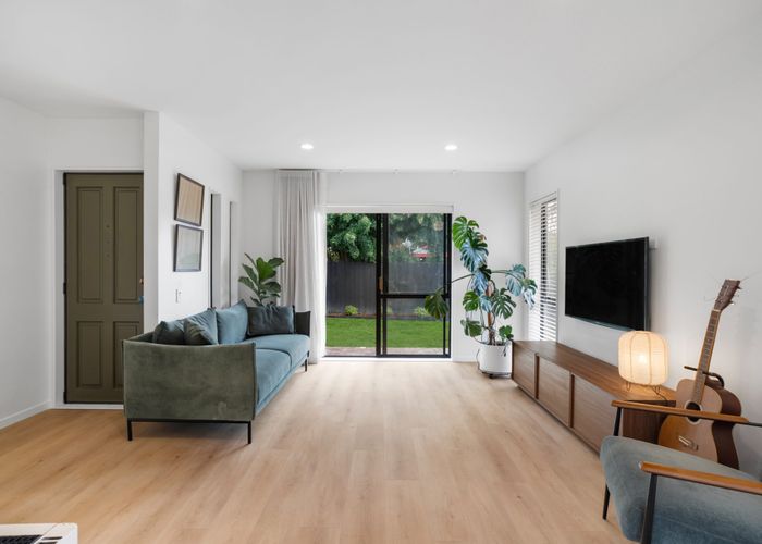  at 28 Milan Drive, Glen Eden, Auckland