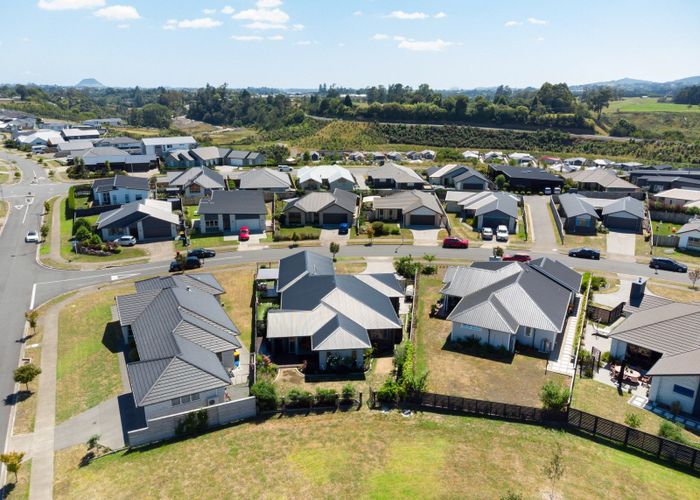  at 69 Puhirake Crescent, Pyes Pa, Tauranga