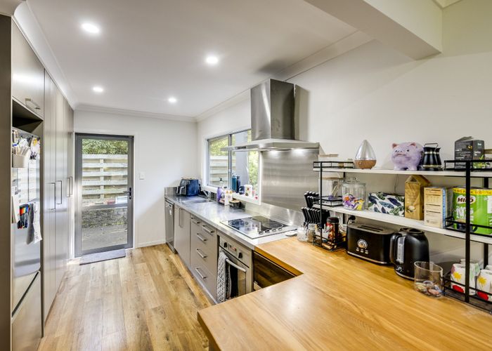  at 14 Priestley Road, Bluff Hill, Napier