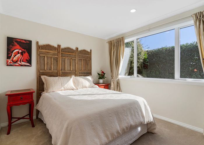  at 21 Brooke Ridge Rise, East Tamaki Heights, Manukau City, Auckland