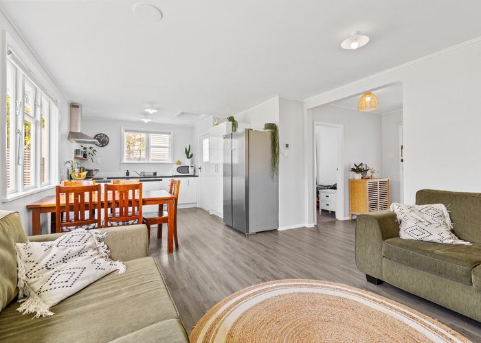  at 94 Cook Street, Marfell, New Plymouth, Taranaki