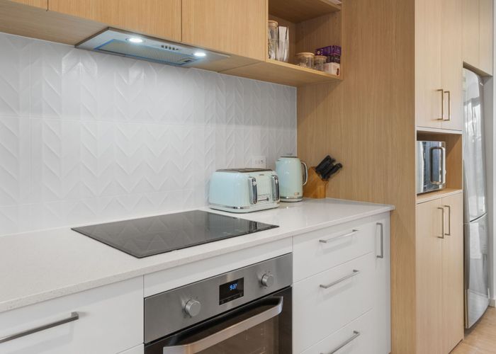  at 8/27 Bartlett Street, Riccarton, Christchurch City, Canterbury