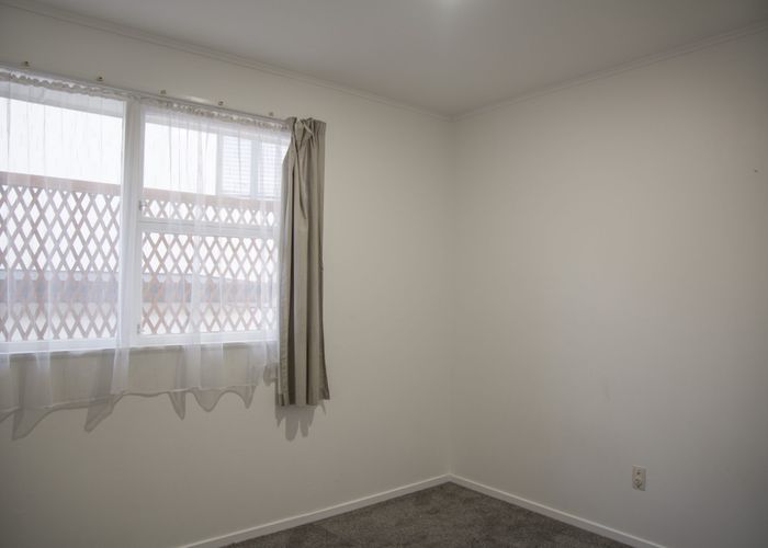  at 10 Juniper Road, Sunnynook, North Shore City, Auckland