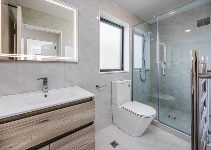  at 2/6 Pah Road, Papatoetoe, Manukau City, Auckland