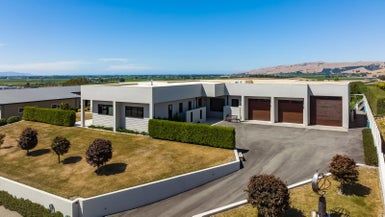  at 121 Marlborough Ridge Drive, Blenheim