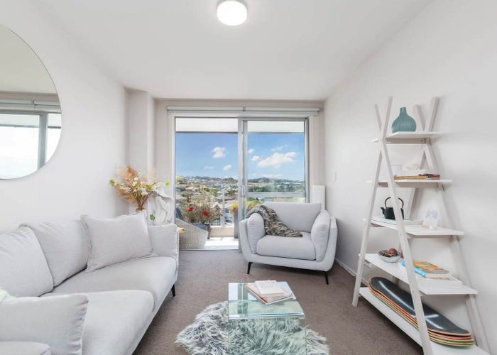  at 321/17 Link Cres, Stanmore Bay, Whangaparaoa