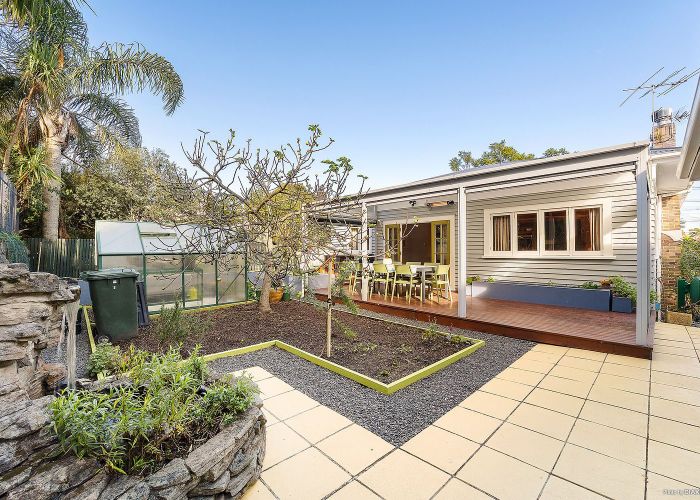  at 8 Watling Street, Mount Eden, Auckland City, Auckland
