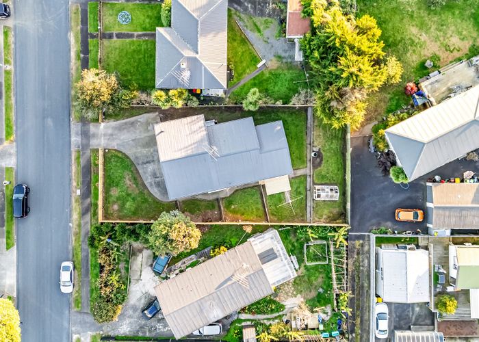 at 6 Frangipani Avenue, Manurewa, Manukau City, Auckland