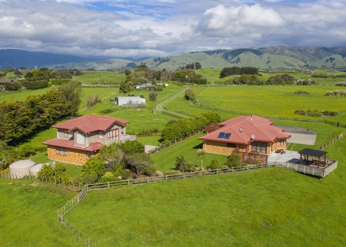  at 88 Pukenamu Road, Te Horo