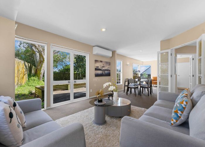  at 2/163 Whitford Road, Somerville, Manukau City, Auckland