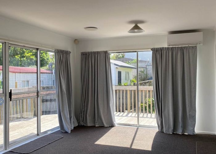  at 1/10 Cranberry Place, Bucklands Beach, Manukau City, Auckland