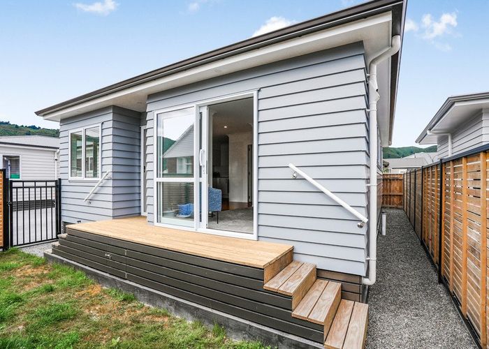  at 2B Mayo Grove, Naenae, Lower Hutt