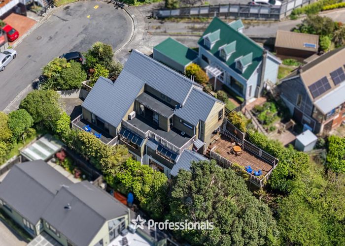  at 6 Cassis Place, Crofton Downs, Wellington