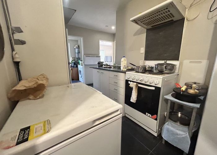  at 234a Lake Road, Hauraki, North Shore City, Auckland