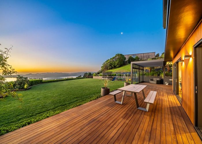  at 13 Manapouri Lane, Aotea, Porirua